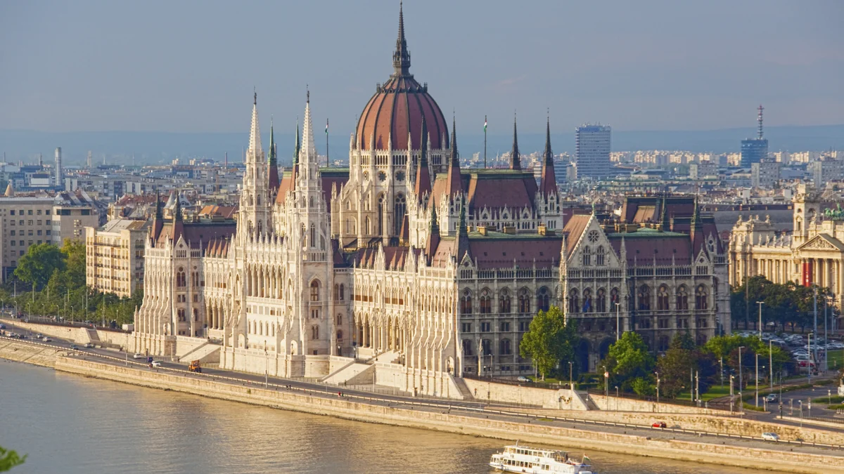 Swinging in Hungary (2026): community, clubs, law
